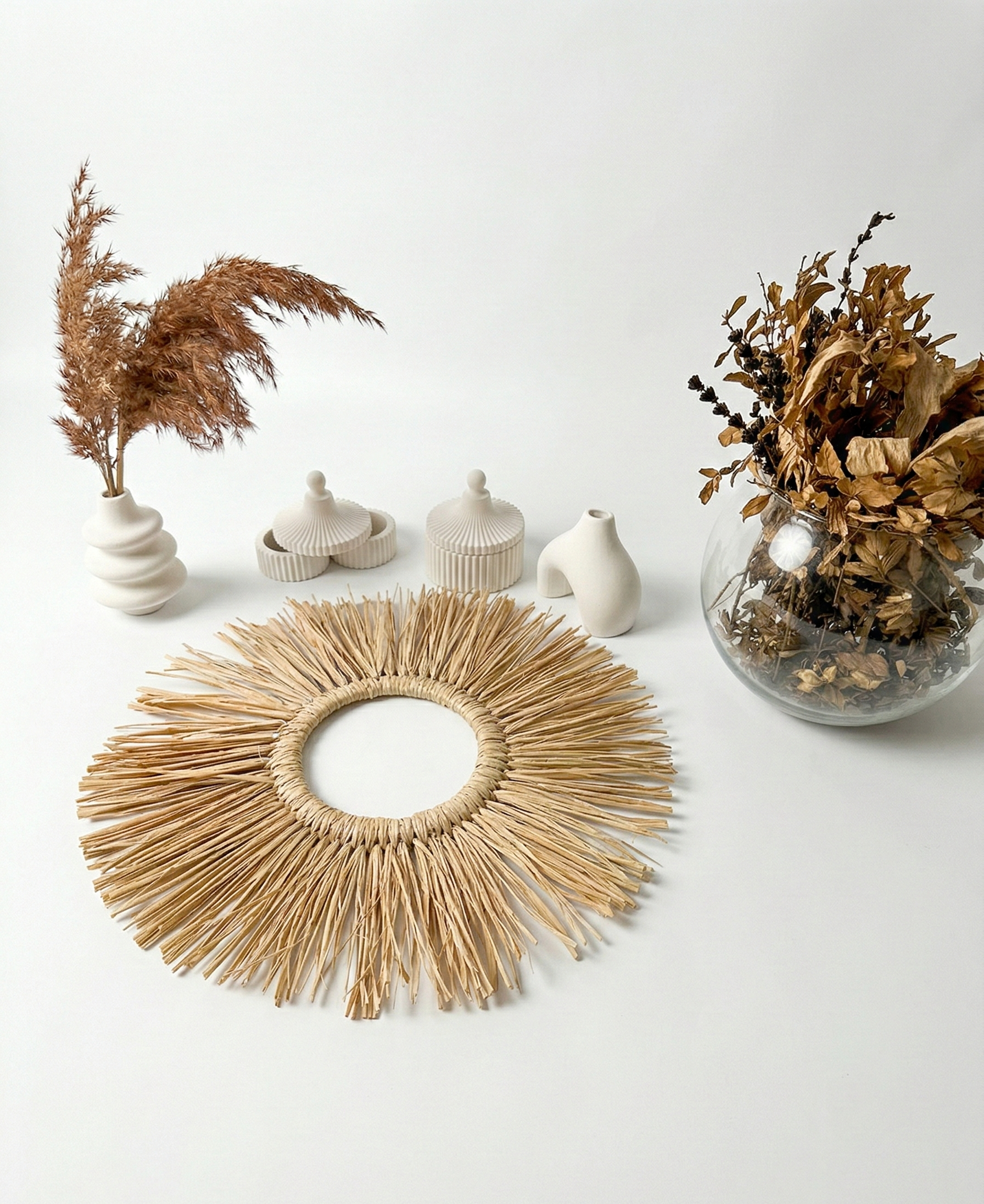 Sade Yuvarlak Rafya Duvar Süsü